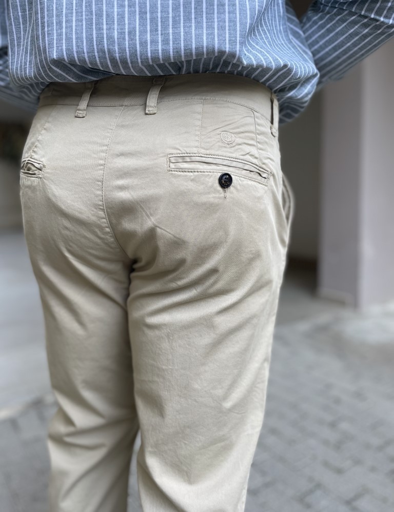 Ανδρικό μπεζ παντελόνι καπαρντίνα Chinos BO2909B φωτογραφία